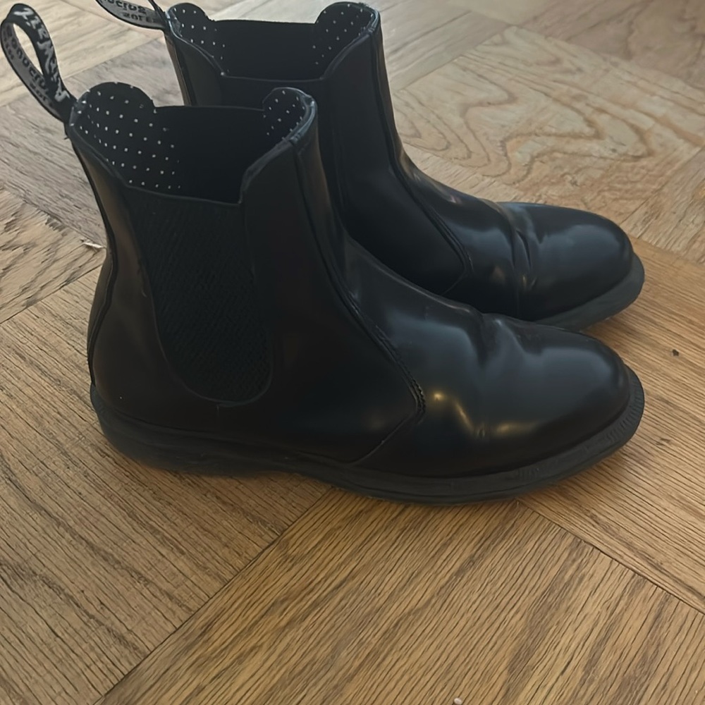 Doc Martens black flora boots size US8
